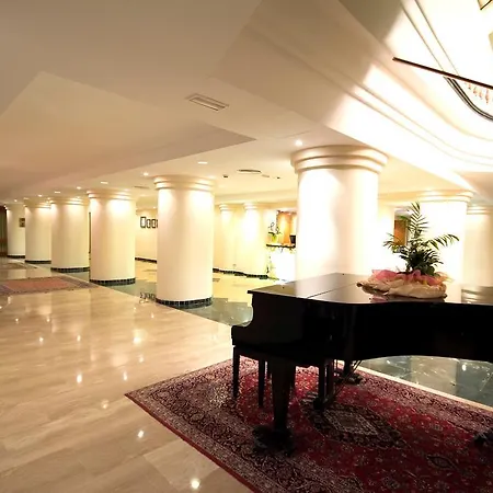 Hotel Cm Castell De Mar