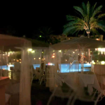 Hotel Cm Castell De Mar 4*